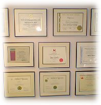 cert.jpg (10132 bytes)